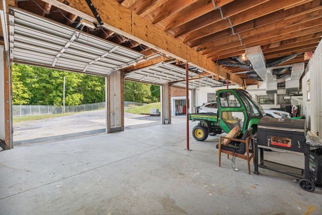 5563 Spring Creek Road, Three Oaks, MI 49128