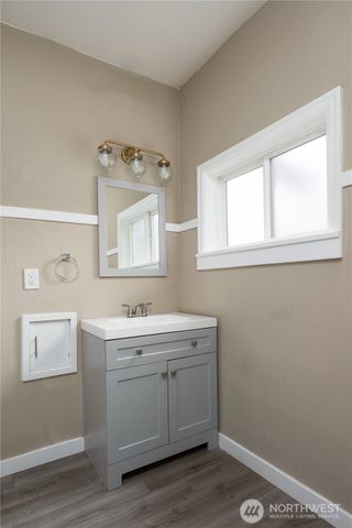 4112 S Park Avenue, Tacoma, WA 98418