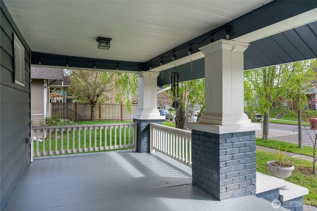 4112 S Park Avenue, Tacoma, WA 98418