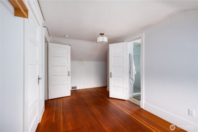 4112 S Park Avenue, Tacoma, WA 98418