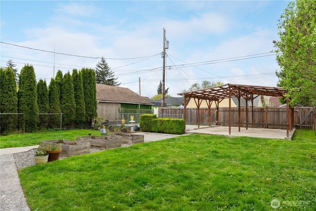 4112 S Park Avenue, Tacoma, WA 98418