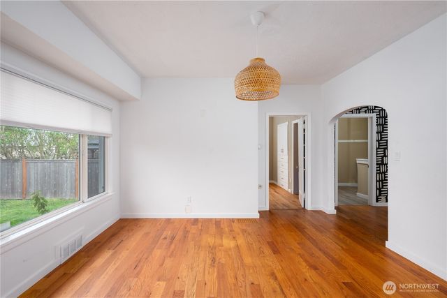 4112 S Park Avenue, Tacoma, WA 98418