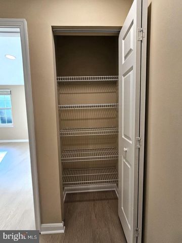 9044 CONSTANT CRSE, Columbia, MD 21046