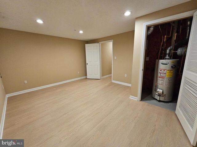 9044 CONSTANT CRSE, Columbia, MD 21046