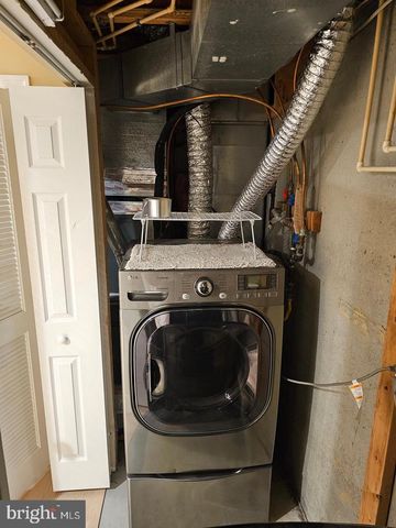 9044 CONSTANT CRSE, Columbia, MD 21046