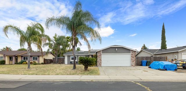 1464 Cavalier Pl, Manteca, CA 95336