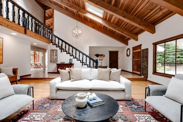 900 Larsen Road, Aptos, CA 95003