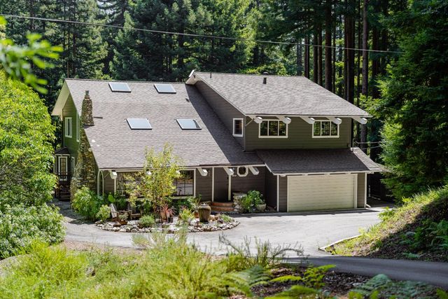 900 Larsen Road, Aptos, CA 95003