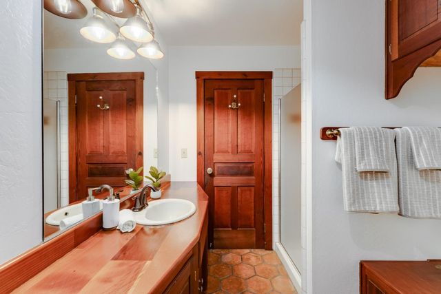 900 Larsen Road, Aptos, CA 95003