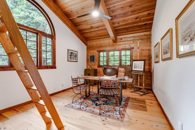 900 Larsen Road, Aptos, CA 95003
