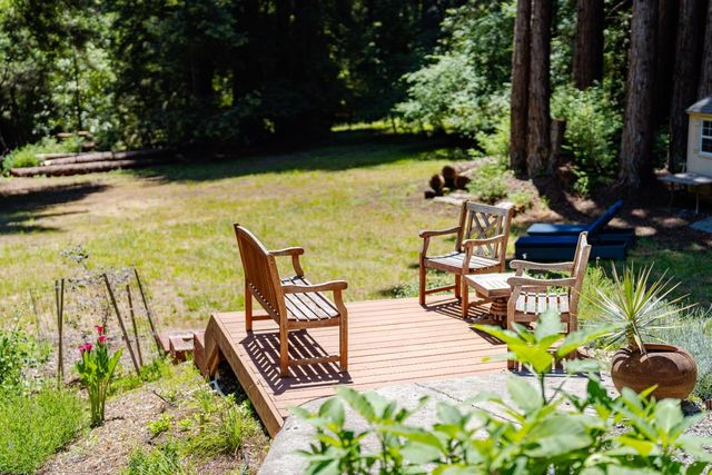 900 Larsen Road, Aptos, CA 95003