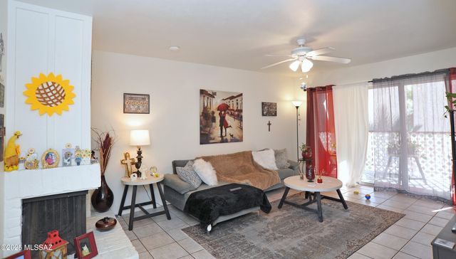 1600 N Wilmot Rd Unit 265, Tucson, AZ 85712