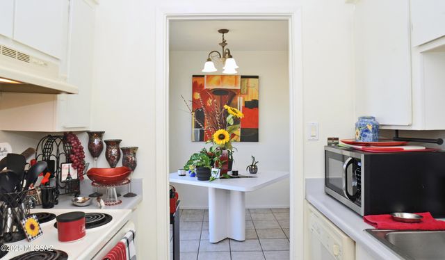 1600 N Wilmot Rd Unit 265, Tucson, AZ 85712