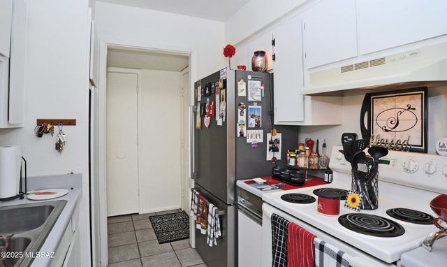 1600 N Wilmot Rd Unit 265, Tucson, AZ 85712