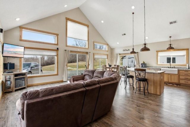 1369 12th Street, Barron, WI 54812