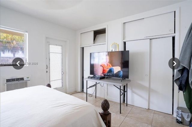 280 SW 11th Ave 16, Hallandale Beach, FL 33009