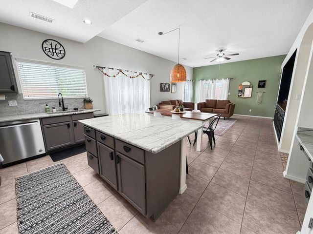 5543 Costa Uerde Road NW, Albuquerque, NM 87120
