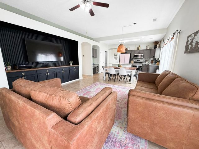 5543 Costa Uerde Road NW, Albuquerque, NM 87120