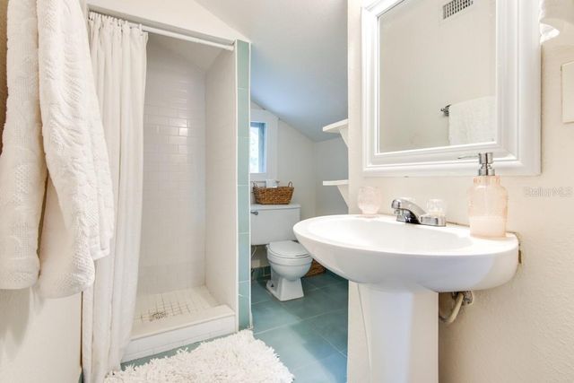 706 W PATTERSON STREET, Lakeland, FL 33803