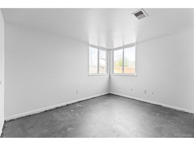 4691 S Lewiston Way, Aurora, CO 80015