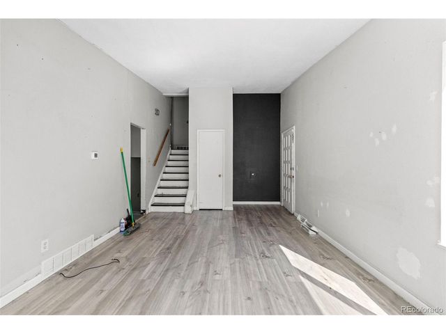 4691 S Lewiston Way, Aurora, CO 80015