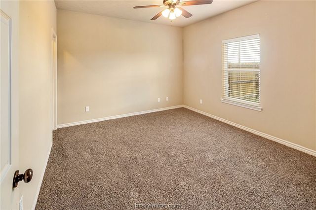 3364 Keefer Loop, College Station, TX 77845
