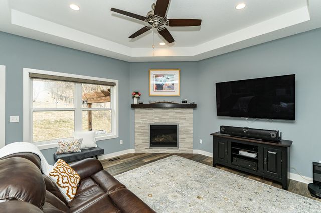 4283 Stone Point Drive NE, Rochester, MN 55906