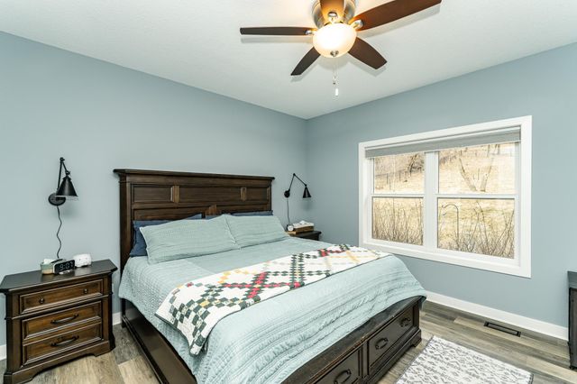 4283 Stone Point Drive NE, Rochester, MN 55906