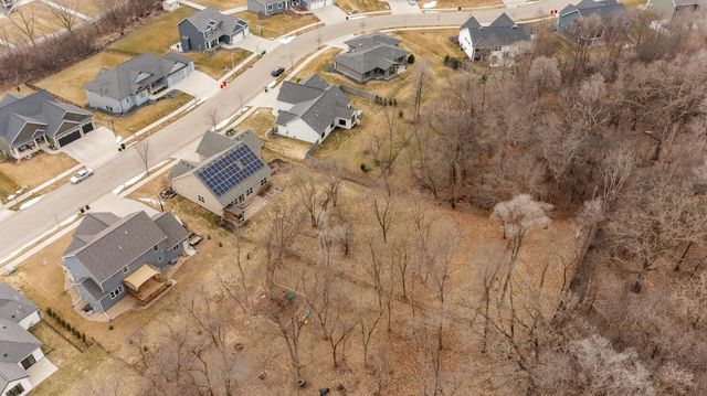 4283 Stone Point Drive NE, Rochester, MN 55906