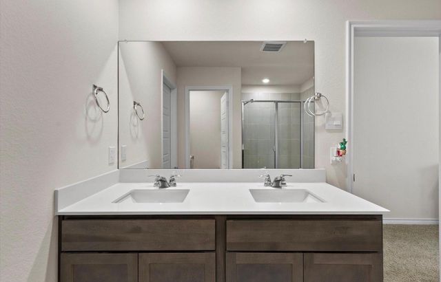 719 Dove Haven Way, Lavon, TX 75166