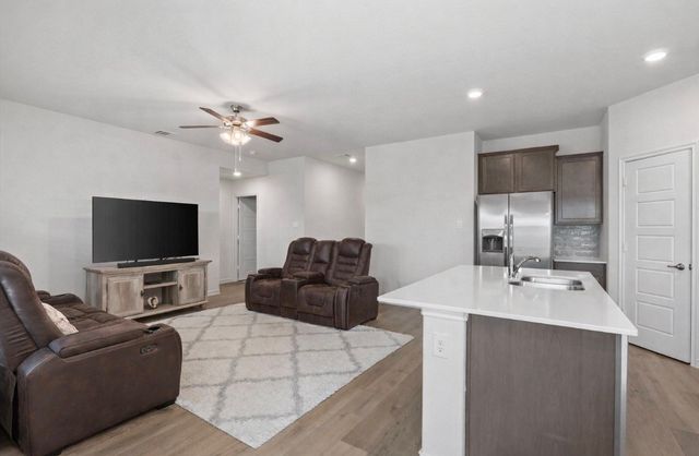 719 Dove Haven Way, Lavon, TX 75166