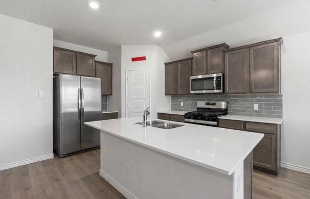 719 Dove Haven Way, Lavon, TX 75166