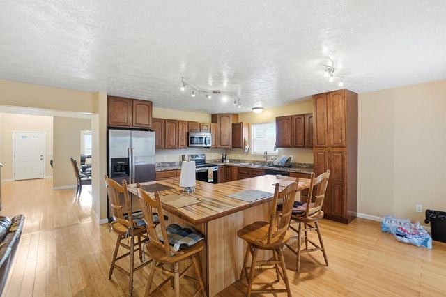 5757 Ericsson Way 5757 Ericsson Way, Dayton, OH 45426