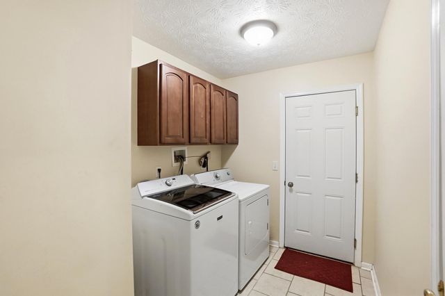 5757 Ericsson Way 5757 Ericsson Way, Dayton, OH 45426