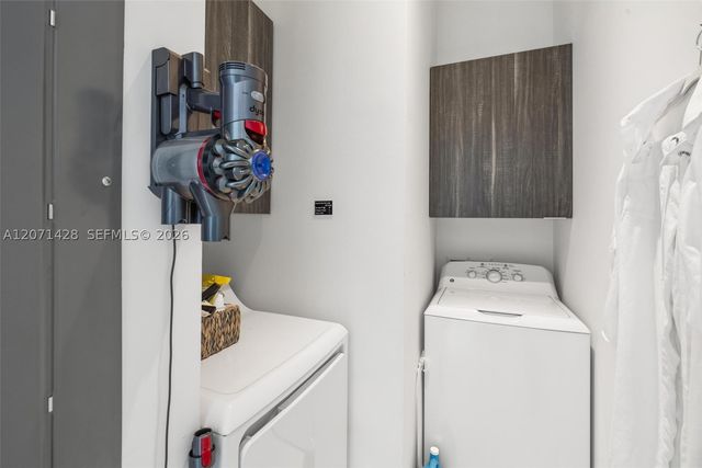 480 NE 31st St PH5303, Miami, FL 33137