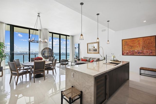 480 NE 31st St PH5303, Miami, FL 33137