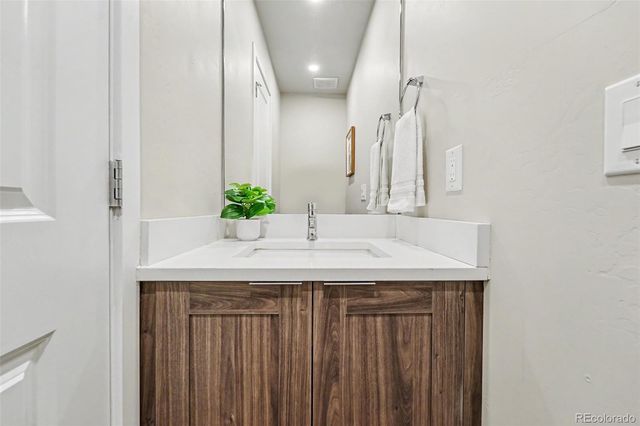 2816 N Federal Boulevard, Denver, CO 80211