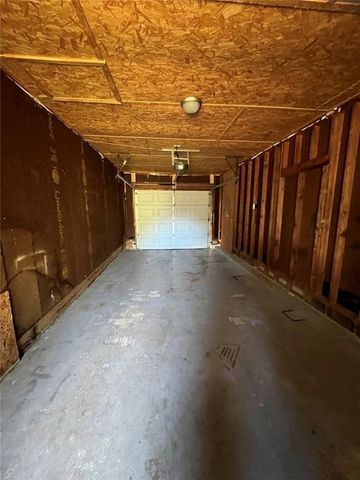 4090 W Oak Drive, Macon, GA 31210
