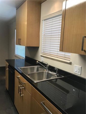 741 E OLTORF ST 102, Austin, TX 78704