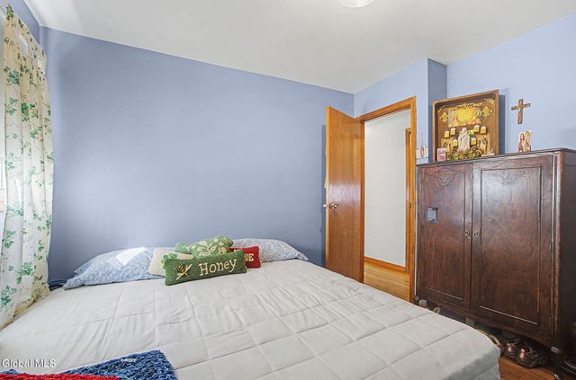 2013 Piney Point Road, Troy, NY 12180