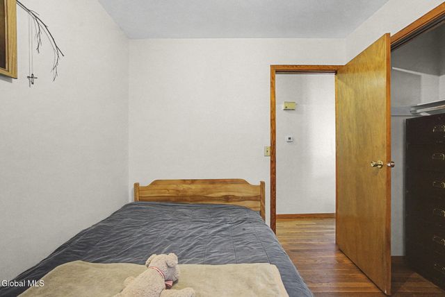 2013 Piney Point Road, Troy, NY 12180