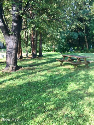 2013 Piney Point Road, Troy, NY 12180