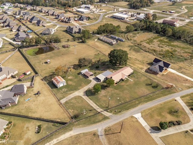 204 Cathey Road, Stonewall, LA 71078