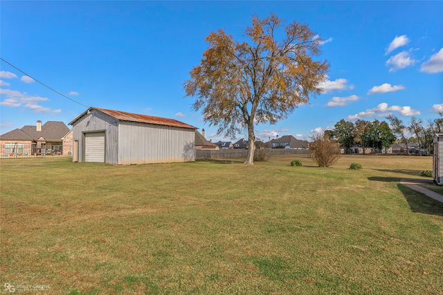 204 Cathey Road, Stonewall, LA 71078