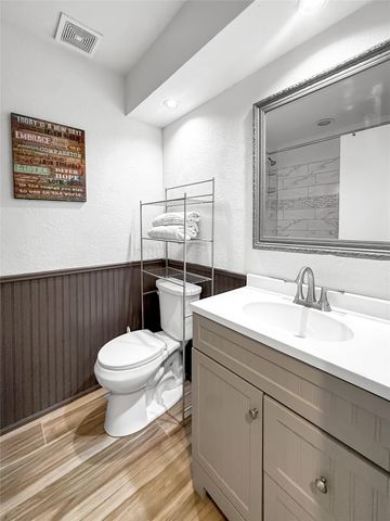 316 N Winding Oaks Drive, Wylie, TX 75098