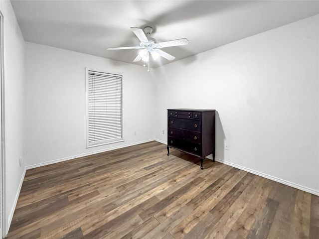 316 N Winding Oaks Drive, Wylie, TX 75098