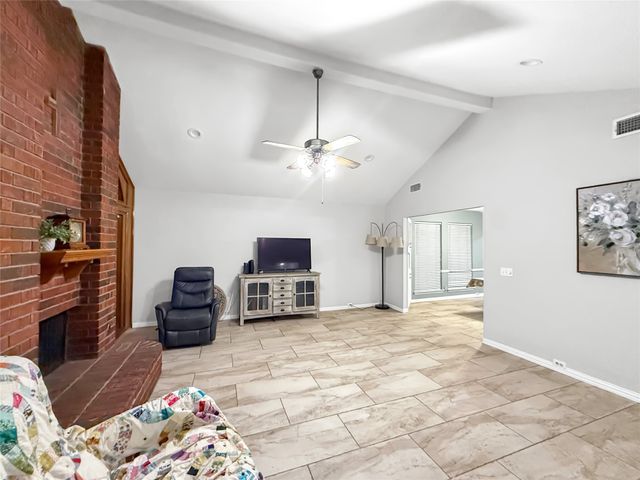 316 N Winding Oaks Drive, Wylie, TX 75098