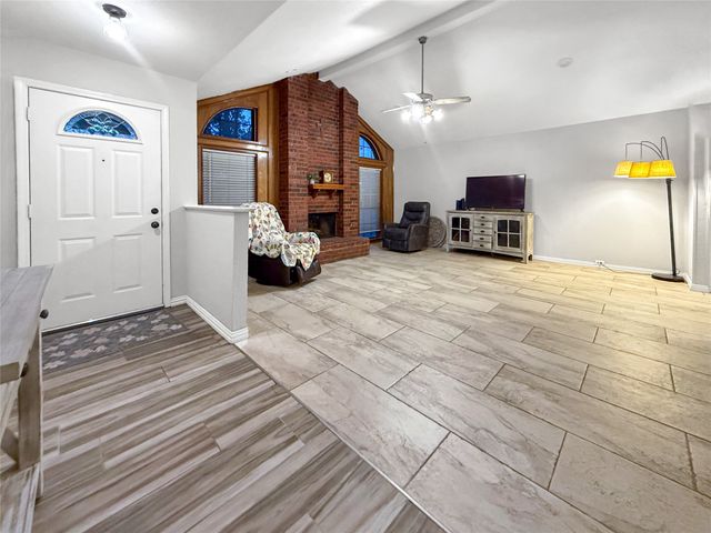 316 N Winding Oaks Drive, Wylie, TX 75098