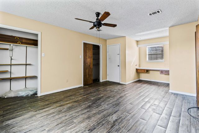 175 Greenwood Drive, Livingston, TX 77351