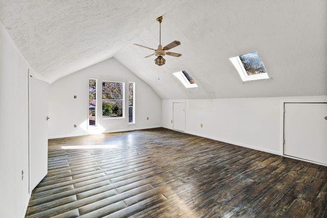 175 Greenwood Drive, Livingston, TX 77351